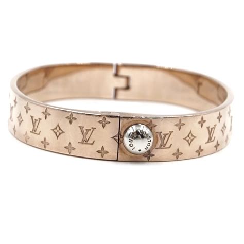 what is a size 19 louis vuitton bracelet|lv bracelet size chart.